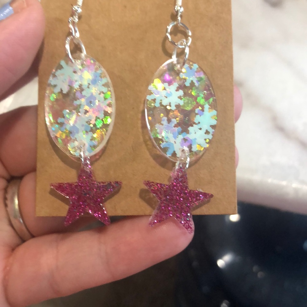 Star 2 tier star dangles